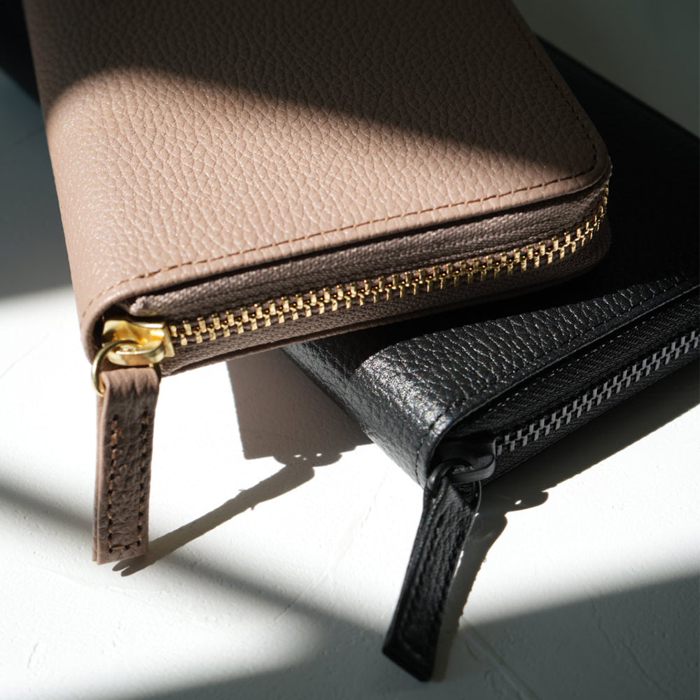 Round Zip Wallet