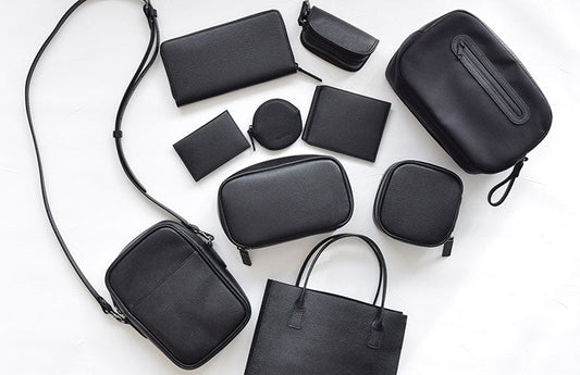 NO SIGNの革小物｜上質なブラックが魅せる“気品”と“実用性”【プレゼントに最適】