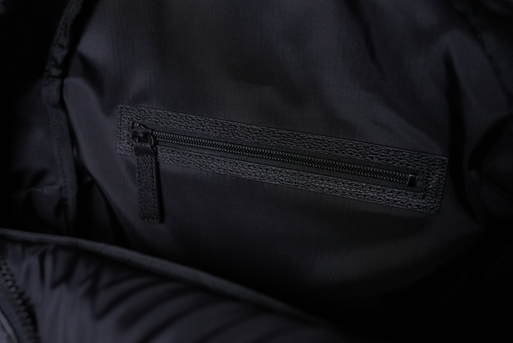 バックパック　NSE25-004BK NO SIGN