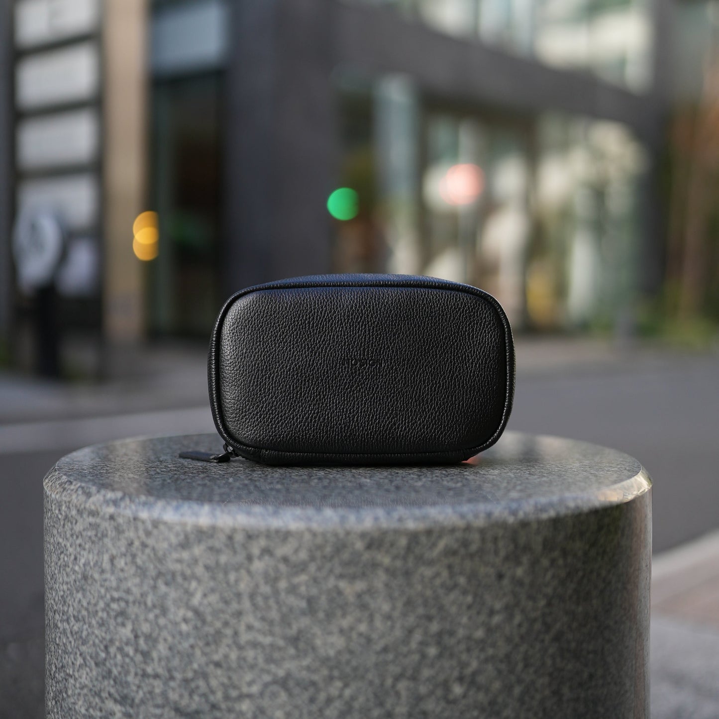 レクタングルポーチ L NSE24-007BK NO SIGN