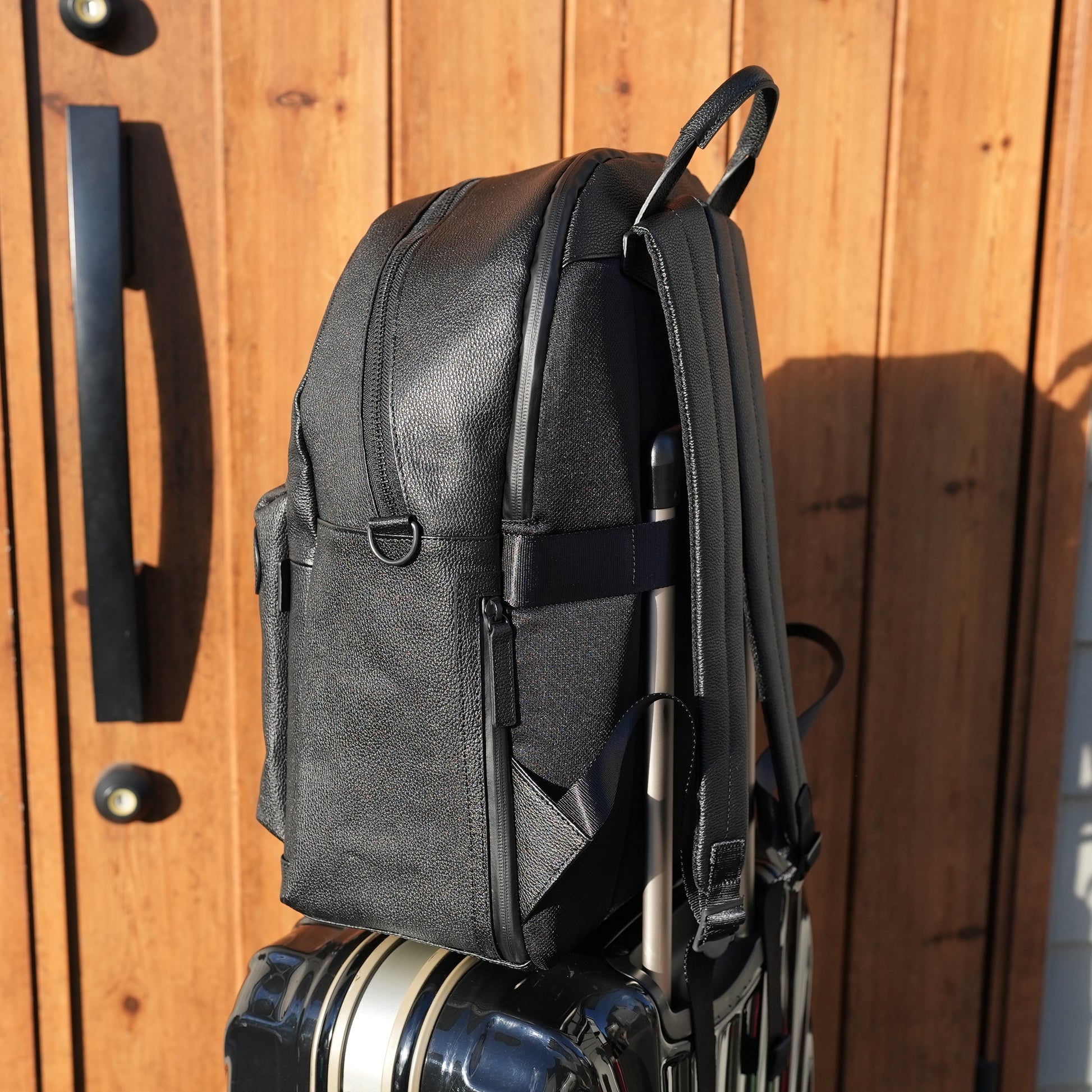 バックパック NSE25-004BK NO SIGN