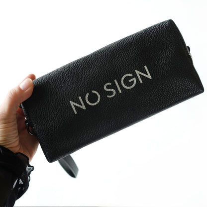 トラベルハンディポーチの正面｜日本製レザーブランド｜NO SIGN｜ノーサイン