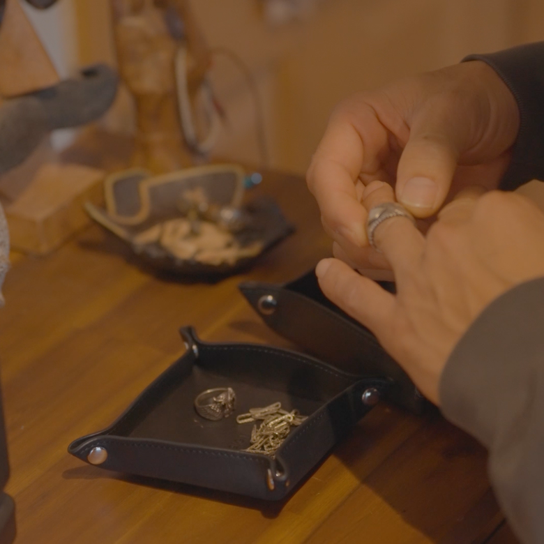 レザートレー L［ブラック］NS23-001BK NO SIGN