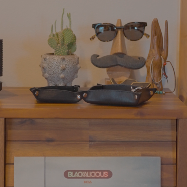 レザートレー L［ブラック］NS23-001BK NO SIGN